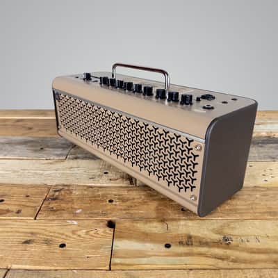 Immagine Yamaha THR30IIA Desktop Acoustic Amplifier - USED - 2