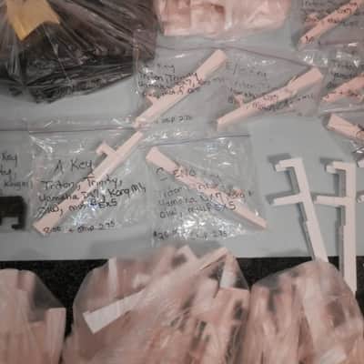 Korg Triton, Trinity, M1, 01W Keyboard Replacement Keys (Yamaha DX7 Keys) Lot of 113 Various Keys image 3