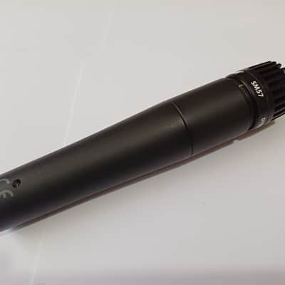 Shure SM57 Cardioid Dynamic Microphone image 7