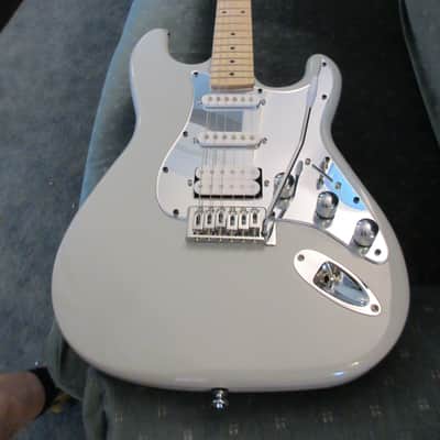 ~Cashified~ Kramer Strat-Style Pewter Rock 'n' Roller image 11