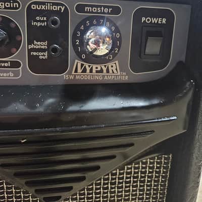 Peavey Vypyr Solid State 15-Watt 1x8" Modeling Guitar Combo 2000s - Black image 2