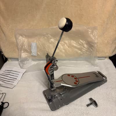 Pearl P930 Demonator Longboard Chain Drive Single Bass Drum Pedal 2010s - Chrome / Orange image 3