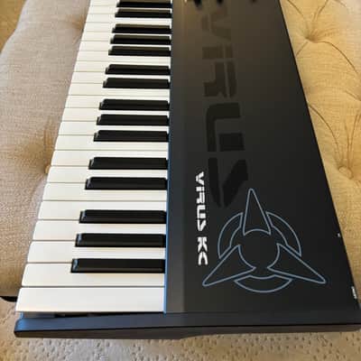 Access Virus KC 61-Key Digital Synthesizer 2002 - Black image 13