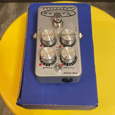 Keeley C4 4-Knob Compressor 2010s - Silver image 4