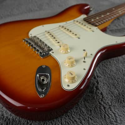 2017 Fender Japan ST62-TX 60s Stratocaster Texas Special MIJ Sunburst image 5