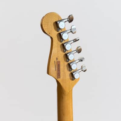 Fender Kurt Cobain Jaguar Electric Guitar 2024 - Sunburst image 7