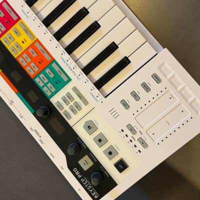 Arturia KeyStep Pro 37-Key MIDI Controller 2020 - Present - White