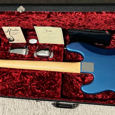 2017 Fender American Original 60s Precision Bass Lake Placid Blue Case Queen image 2
