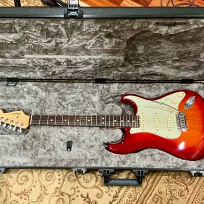 Fender Stratocaster 2017 - Polyurethane image 1