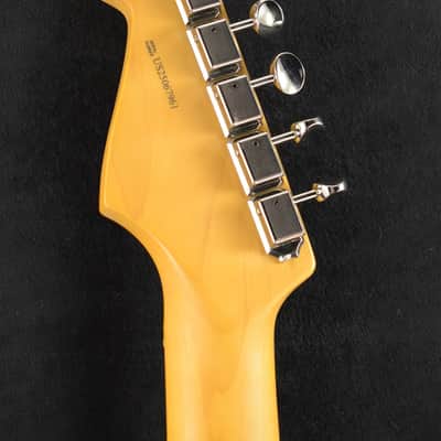 Fender American Professional Classic Stratocaster HSS Faded Lake Placid Blue Maple Fingerboard image 8