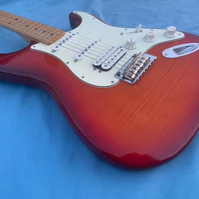Fender Deluxe Stratocaster HSS Plus Top with iOS Connectivity 2014 - 2016 - Tobacco Sunburst image 12