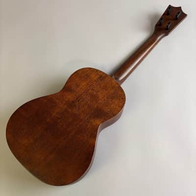 Martin 1T IZ Tenor Uke image 4