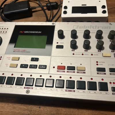 Elektron Machinedrum SPS-1UW+ MKII 2010s - Silver w/MegaCommand! image 2