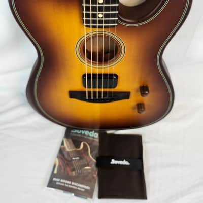 Mint Fender Acoustasonic Standard Telecaster, Honey Burst 2025 image 2