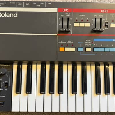 1984 Roland Juno-106 61-Key Programmable Polyphonic Synthesizer 1984 (all VCA/VCF chips replaced) with Hard Shell Case image 2