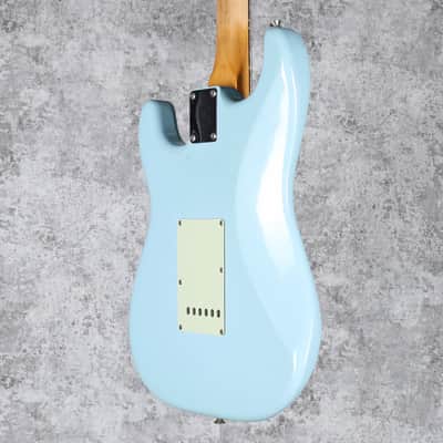 Fender Vintera II Special Edition Road Worn Sonic Blue '60s Stratocaster  Rosewood Fretboard 2025 Sonic Blue Nitro image 7