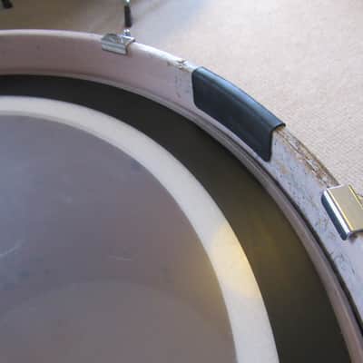 Yamaha Tour Custom Maple Drum Kit in Sakura White (Pink). 22,12,16 - Roadworn image 17