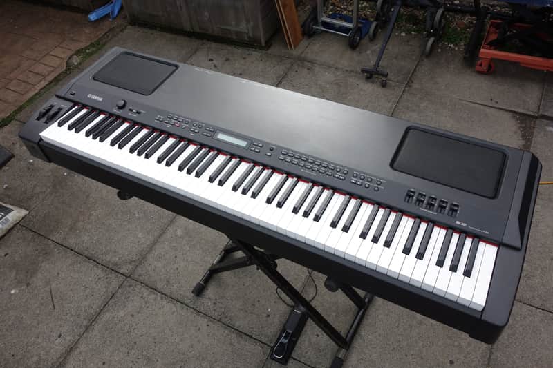 Yamaha P-250