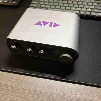 Avid M Box Mini 2010 - Grey image 1