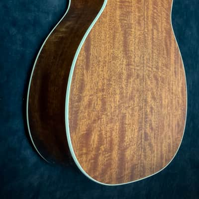 Martin Custom Shop 00 12-Fret Style 3 All Mahogany image 5