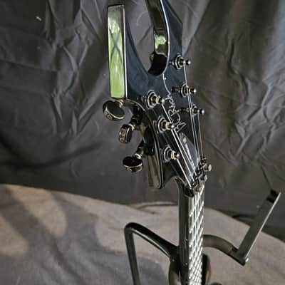 BC Rich W.M.D. Warbeast image 3