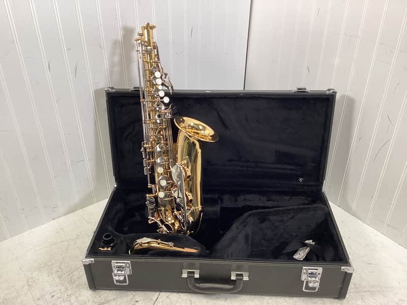 Yamaha YAS-26 Standard Alto Saxophone image 1