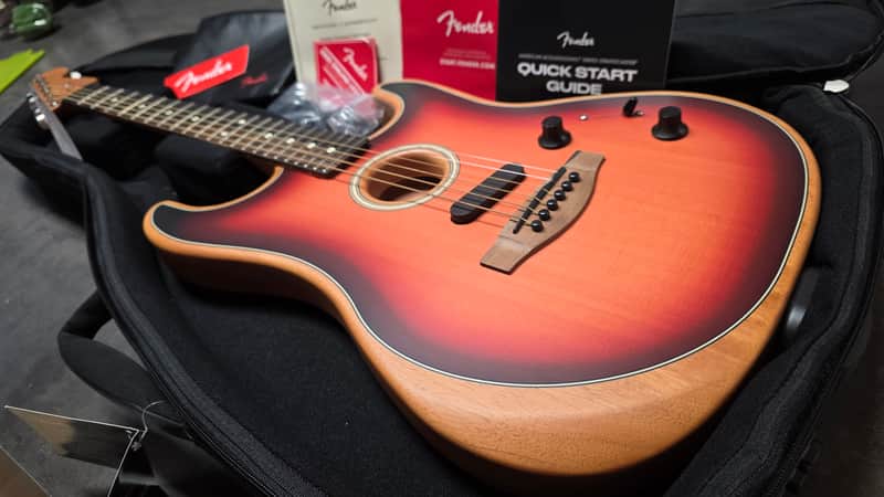 Fender American Acoustasonic Stratocaster 2020 BRAND NEW Sunburst Mahogany Body Spruce Top Semi-Hollow Body USA Fishman Piezo Noiseless Pickup Acoustic-Electric Guitar image 1