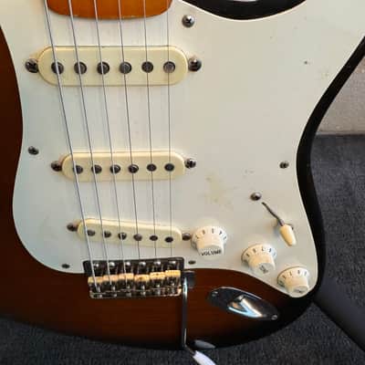 Fender American Vintage '57 Stratocaster 1988 - 2-Color Sunburst image 5