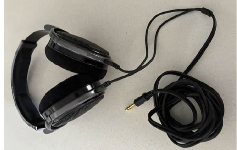 Sennheiser HD 650 Reference Headphones 2010s - Black image 1