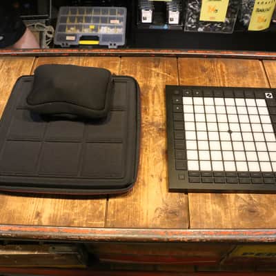 Immagine Novation Launchpad Pro MKIII Pad Controller 2020 - Present - Black - 2