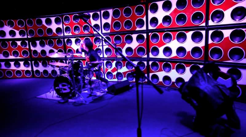 - The Worlds Largest Guitar Amp - WLGA image 1