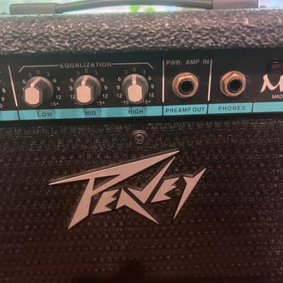 Peavey Minx 110 30 Watt Bass Guitar Combo Bass Amplification System Vintage USA image 3