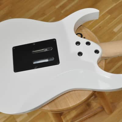 IBANEZ RG350DXZ WH White / RG Standard Series Guitar / RG350 image 10