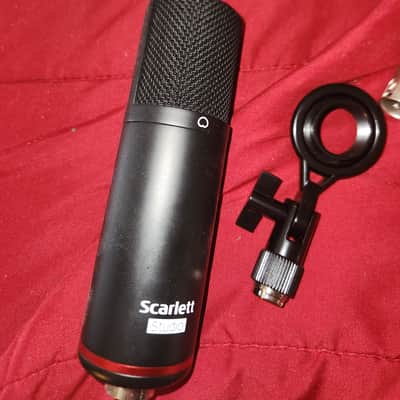 Focusrite Scarlett 2i2 complete in box image 4