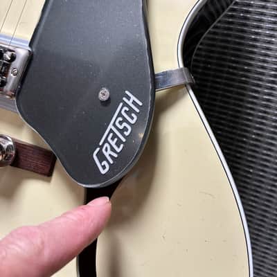Gretsch G6118T-LIV Players Edition Anniversary with String-Thru Bigsby 2016 - 2020 - 2-Tone Lotus Ivory / Charcoal Metallic image 8