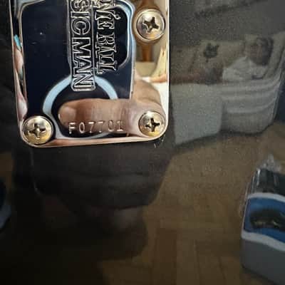 Ernie Ball Music Man Bongo 4 HH + Piezo 2003 - Sapphire Black image 6