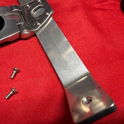 Bigsby and Vibramate for Flying V image 5