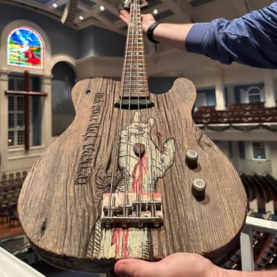 Gepettos Guild Jesus Bass image 6