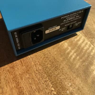 Alembic DS-5 Power Supply image 3