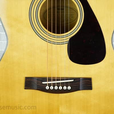 Yamaha F325 Dreadnought Acoustic Guitar - Natural image 6