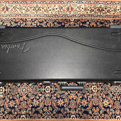 Fender American Professional Stratocaster Maple Fretboard 2016 Antique Olive image 18