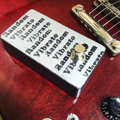 Mid-Fi Electronics Random Vibrato Pedal-Random Color *Ships Today