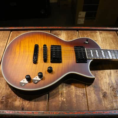 ESP LTD EC-1000T CTM 2021 - Present - Tobacco Sunburst Satin image 3