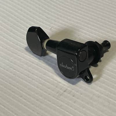 2005 Era Jackson Dinky Guitar Black Reverse Jin Ho Korea Tuners Tuning Pegs 6 In Line image 3