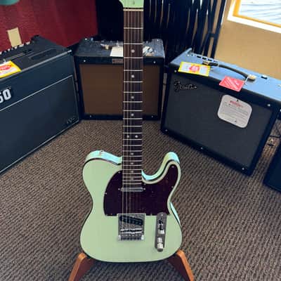 Fender AMERICAN ULTRA LUXE TELECASTER® 2024 - Transparent Surf Green image 1