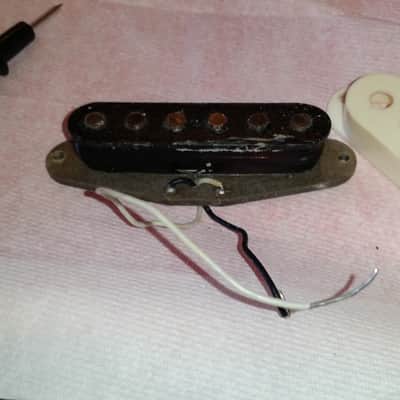 FENDER STRATOCASTER PICKUP 1978 Grey Bottom, meter read 5.81 image 6