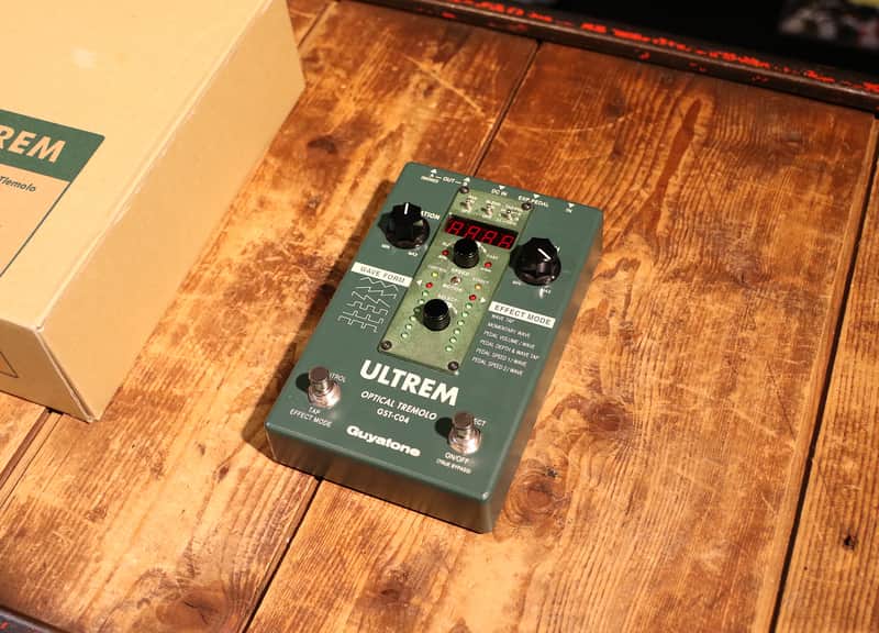 Guyatone GST-C04 Ultrem Optical Tremolo MIJ Made In Japan RARE image 1