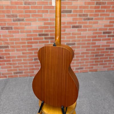 Taylor Academy 12 Acoustic Guitar w/Taylor gig bag image 3