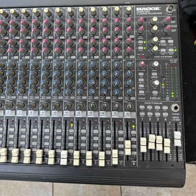 Mackie CR1604-VLZ 16 Channel 4 Bus Mixing Console - tested & working (2221) image 4