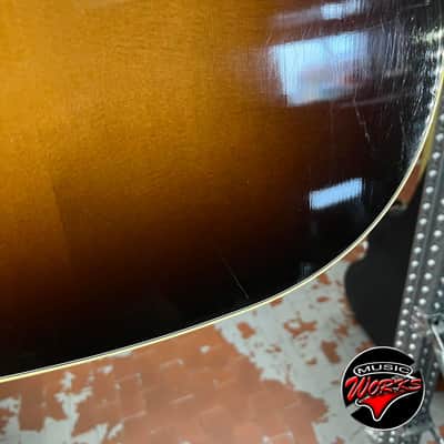Gibson   J 45 Standard Repaired Hea DS Tock image 9